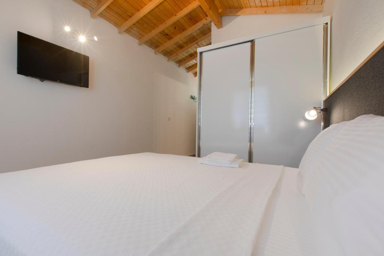 Aegean Apartments - Bungalows Alacati Room photo